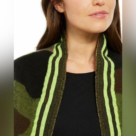 DKNY CAMO Camouflage & STRIPED Printed Rectangular OVERSIZED BLANKET Scarf - Picture 3 of 3